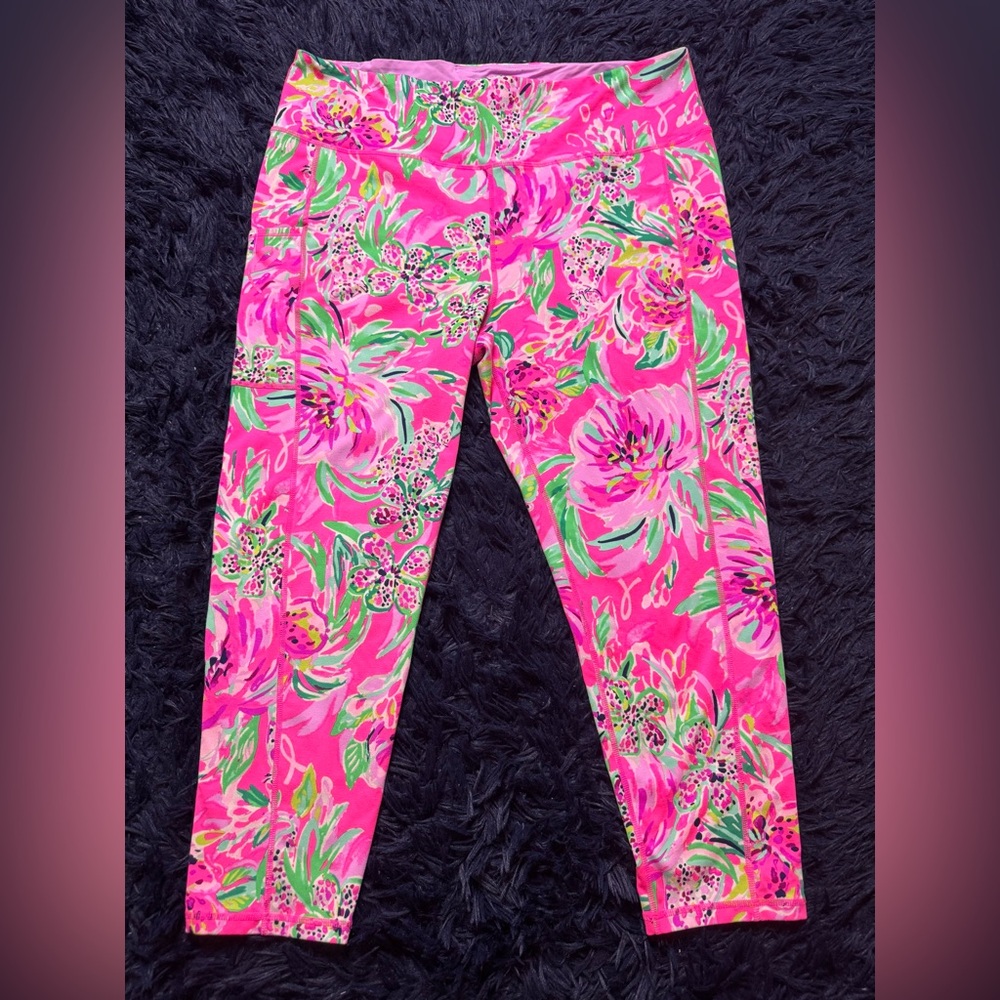 UPF 50+ Luxletic Weekender High Rise Crop Legging. Size XXL